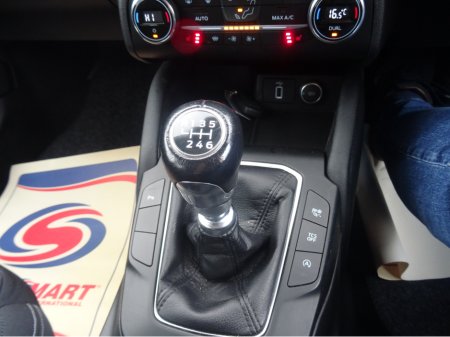 2019 Ford Focus - photo 12