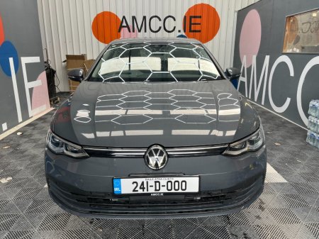 2024 Volkswagen Golf - photo 2