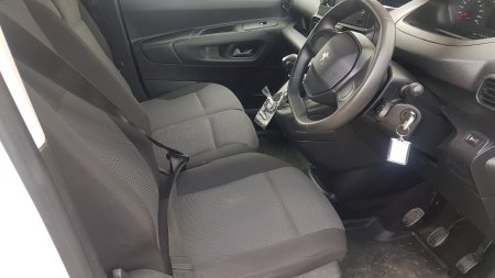 2022 Peugeot Partner - photo 3