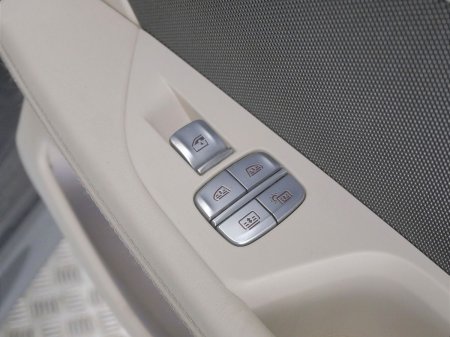 2022 BMW 8-Series - photo 22