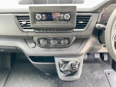 2024 Renault Trafic - photo 8
