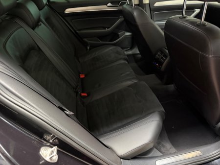 2016 Volkswagen Passat - photo 13