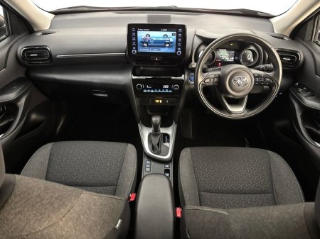 2023 Toyota Yaris Cross - photo 8