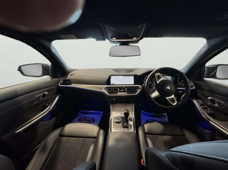 2023 BMW 3-Series - photo 13