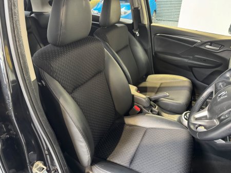 2015 Honda Fit - photo 17