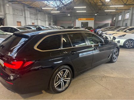 2023 BMW 5-Series - photo 6