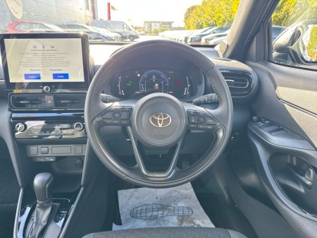 2026 Toyota Yaris Cross - photo 9