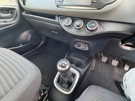 2018 Toyota Yaris - photo 27