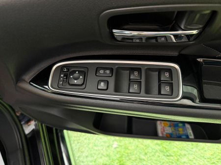 2021 Mitsubishi Outlander - photo 16