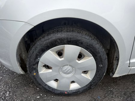 2009 Suzuki Swift - photo 9