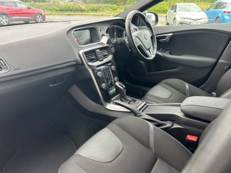 2019 Volvo V40 - photo 13
