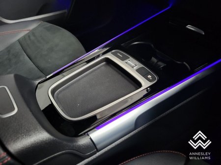 2025 Mercedes-Benz EQB - photo 21