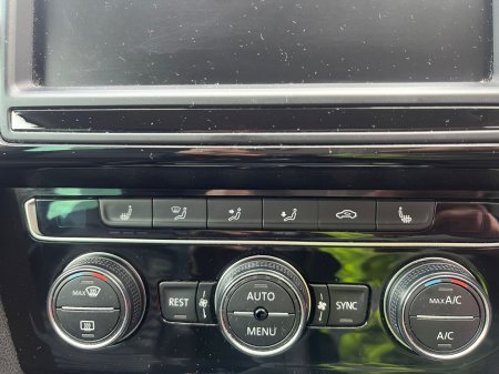 2015 Volkswagen Passat - photo 17