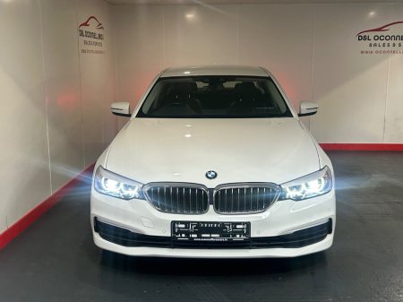 2020 BMW 5-Series - photo 2