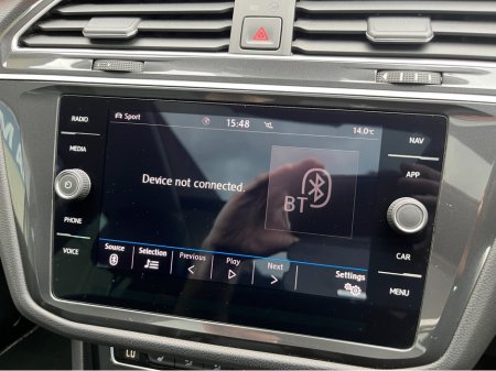 2020 Volkswagen Tiguan - photo 24