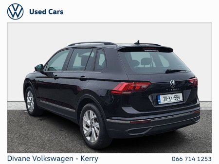 2021 Volkswagen Tiguan - photo 3