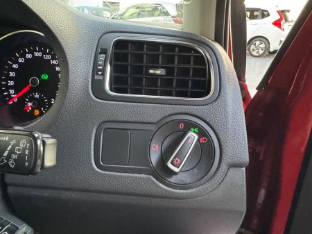 2015 Volkswagen Polo - photo 9