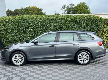 2023 Skoda Octavia - photo 3