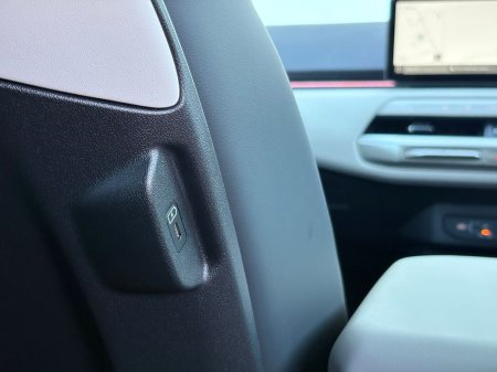 2026 Kia EV4 - photo 33
