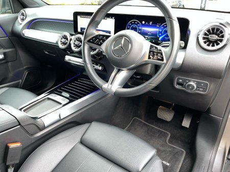 2025 Mercedes-Benz EQB - photo 9