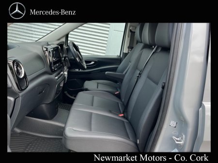 2027 Mercedes-Benz Vito - photo 12