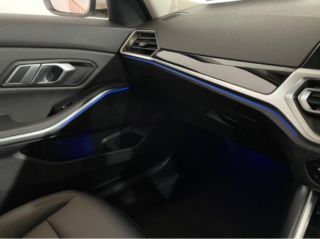 2021 BMW 3-Series - photo 26