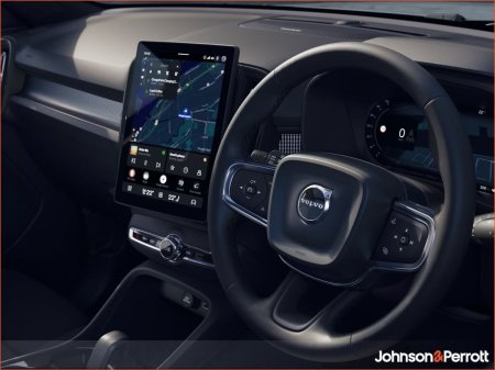 2027 Volvo EX40 - photo 9