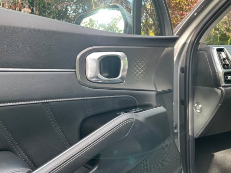 2023 Kia Sorento - photo 44