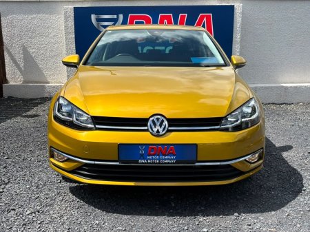 2019 Volkswagen Golf - photo 2