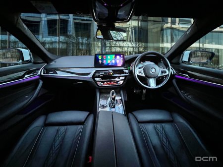 2021 BMW 5-Series - photo 11