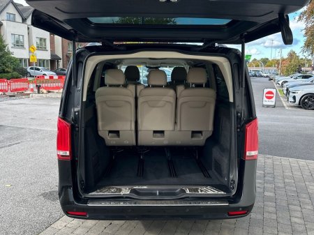 2023 Mercedes-Benz V-Class - photo 11