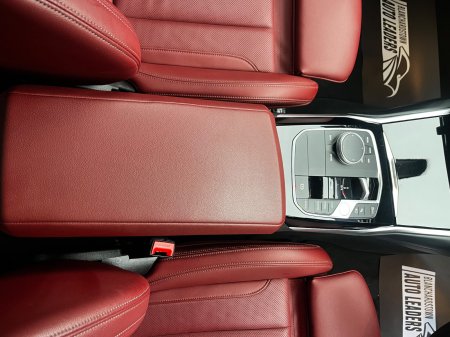 2023 BMW 3-Series - photo 25