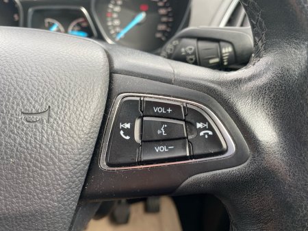 2017 Ford Kuga - photo 12