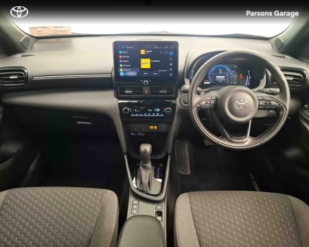 2024 Toyota Yaris Cross - photo 8