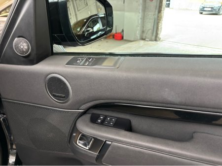 2022 Land Rover Discovery - photo 11