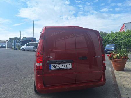 2025 Mercedes-Benz Vito - photo 6