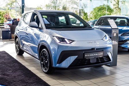 2026 BYD DOLPHIN SURF **Demo** Comfort 43kWh