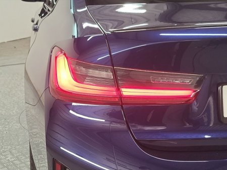 2024 BMW 3-Series - photo 20