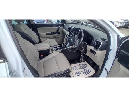 2020 Kia Sportage - photo 13