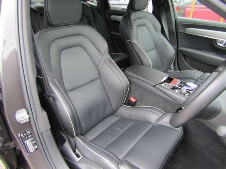 2021 Volvo S90 - photo 15