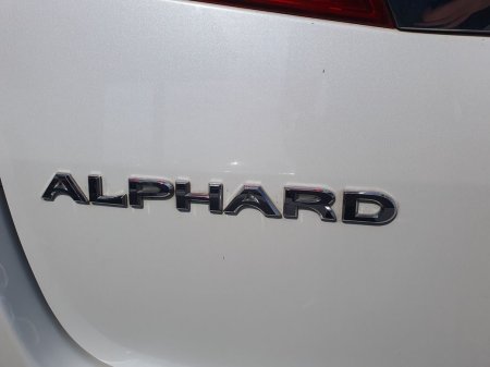 2013 Toyota Alphard - photo 27