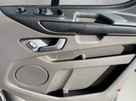 2022 Ford Transit Custom - photo 12