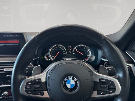 2017 BMW 5-Series - photo 13