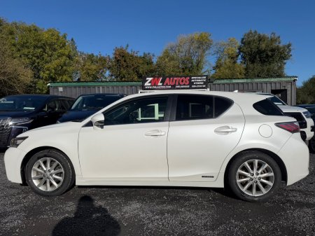 2011 Lexus CT - photo 5