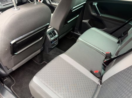 2016 Volkswagen Tiguan - photo 18