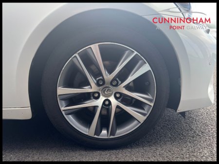 2018 Lexus IS - photo 30