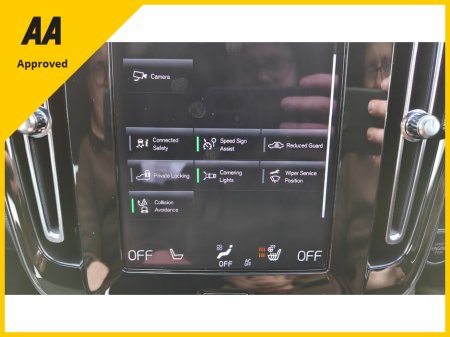 2023 Volvo XC40 - photo 36