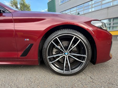 2021 BMW 5-Series - photo 8