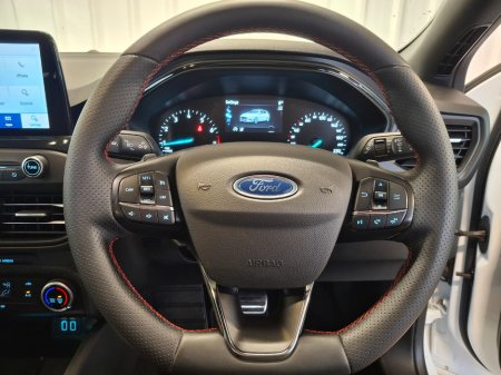 2022 Ford Focus - photo 7