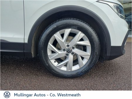 2023 Volkswagen Tiguan - photo 25
